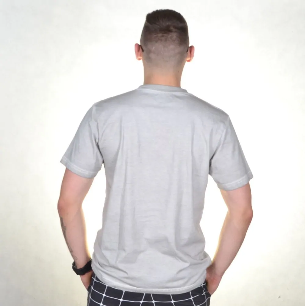 KOKA KOSZULKA LAUREL LOGO PREWASHED SZARA JASNA